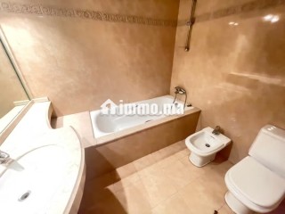 Très belle opportunité à saisir à quartier racine. Appartement 2 chambres avec deux grandes terrasses ensoleillées - Appartement à vendre - Casablanca