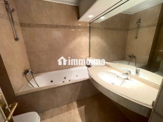 Très belle opportunité à saisir à quartier racine. Appartement 2 chambres avec deux grandes terrasses ensoleillées - Appartement à vendre - Casablanca