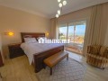 Somptueuse villa à louer à Ain Diab.
Superficie 540 m².
Meublé - miniature 8
