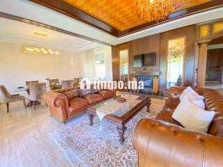 Somptueuse villa à louer à Ain Diab.
Superficie 540 m².
Meublé - Villa à louer - Casablanca