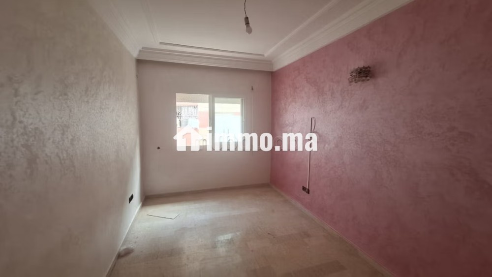 Joli appart bagdad 3100 dh 1 CH SALON ASC PARKING - Location Immobilier - Casablanca - photo 4