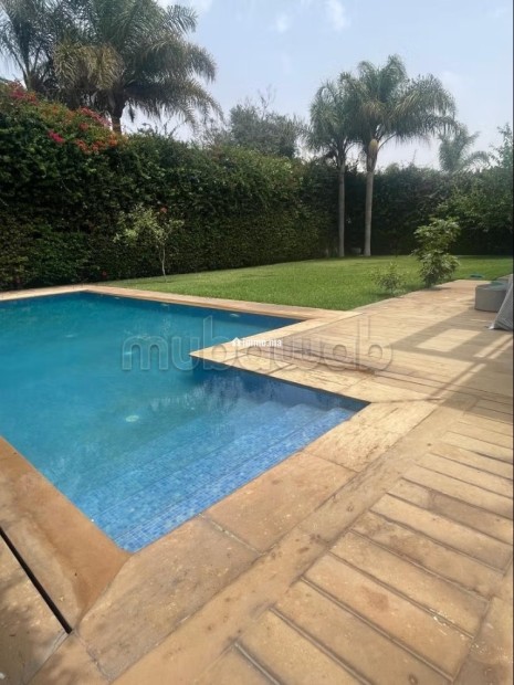 Très Belle villa à vendre à Bouskoura ville. 4 chambres. Tres grand Jardin - Vente Immobilier - Bouskoura - photo 1