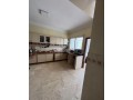 Bel appartement à vendre à Val Fleury.
Surface de 150 m².
Concierge et climatisation - miniature 3