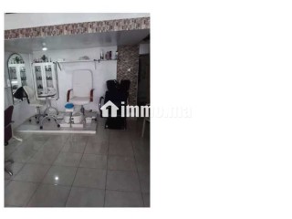 Salon de coiffure et esthétique - Local commercial à louer - Rabat
