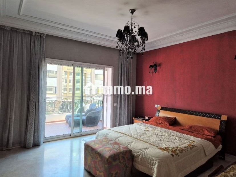 Grand appartement meublé quartier Racine - Location Immobilier - Casablanca - photo 4