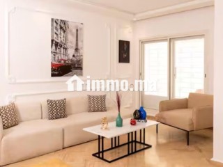 Sublime appartement style haussmanien avec terrasse - Appartement à louer - Casablanca