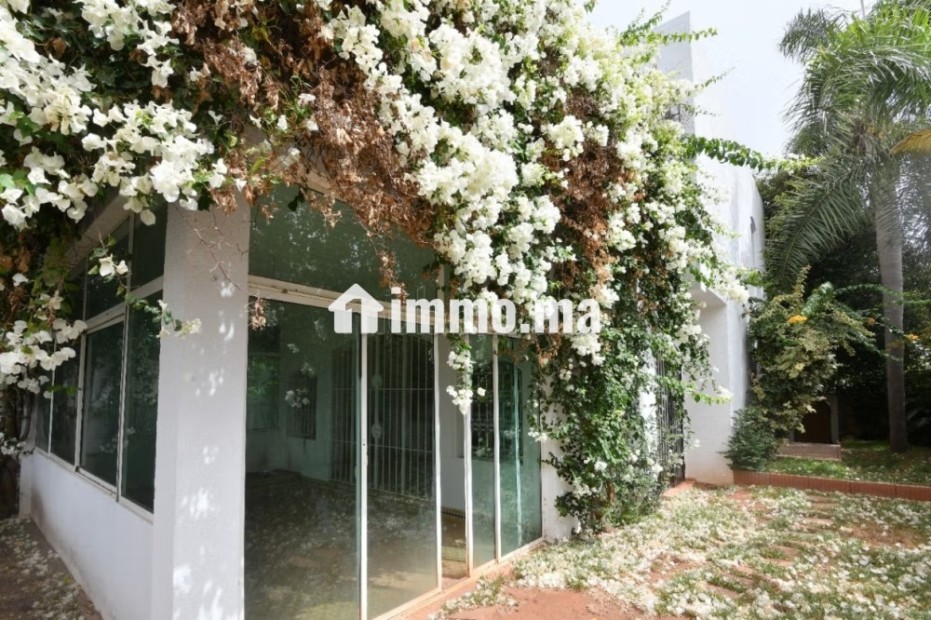 Charmante maison à louer à Ain Diab - Location Immobilier - Casablanca - photo 4