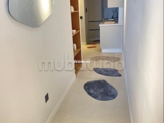 Studio neuf jamais habité et très joliment meublé et sans vis à vis - Appartement à louer - Casablanca