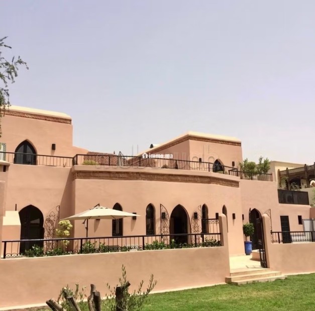 Riad 340. M2 avec piscine entièrement rénové - Vente Immobilier - Marrakech - photo 4