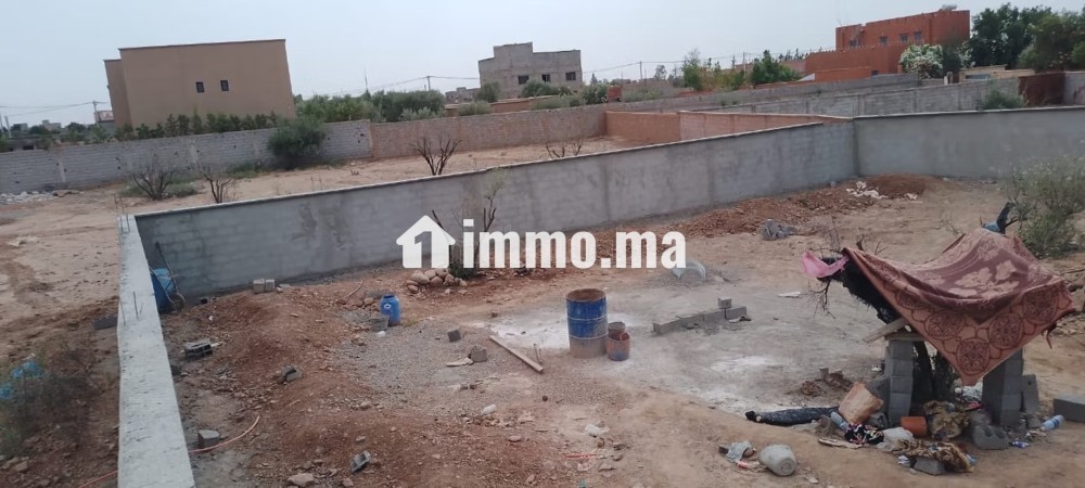Terrain milkiya en vente à Route de l'Ourika.
Surface totale 604 m² - Vente Immobilier - Marrakech - photo 1