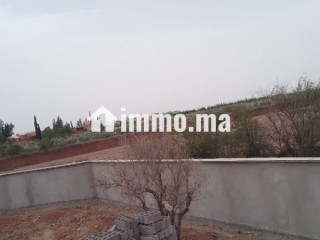 Terrain milkiya en vente à Route de l'Ourika.
Surface totale 604 m² - Terrain à vendre - Marrakech