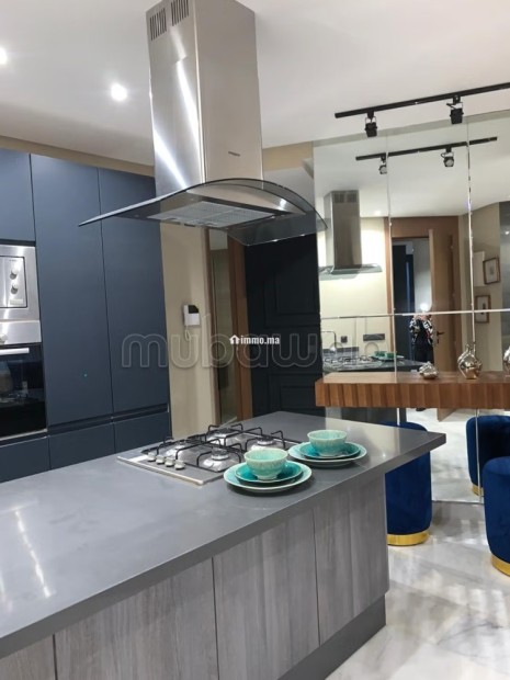 Studio Chic et Lumineux – Quartier Prisé - Location Immobilier - Casablanca - photo 2