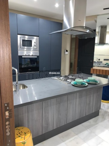Studio Chic et Lumineux – Quartier Prisé - Location Immobilier - Casablanca - photo 3
