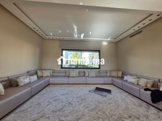 Villa moderne avec piscine résidence fermée Bouskoura - Villa à louer