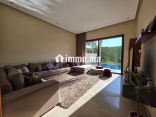Villa moderne avec piscine résidence fermée Bouskoura - Villa à louer