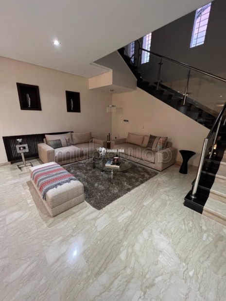 Maison de haut standing à vendre à Souissi. 10 pièces. Piscine et air conditionné - Vente Immobilier - Rabat - photo 4
