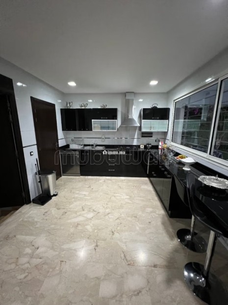 Maison de haut standing à vendre à Souissi. 10 pièces. Piscine et air conditionné - Vente Immobilier - Rabat - photo 8