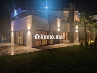 Villa neuf en location à souissi - Villa à louer - Rabat