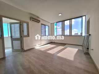 Super Plateau de Bureau sur bd d'Anfa au 15eme étage - Bureau à louer - Casablanca