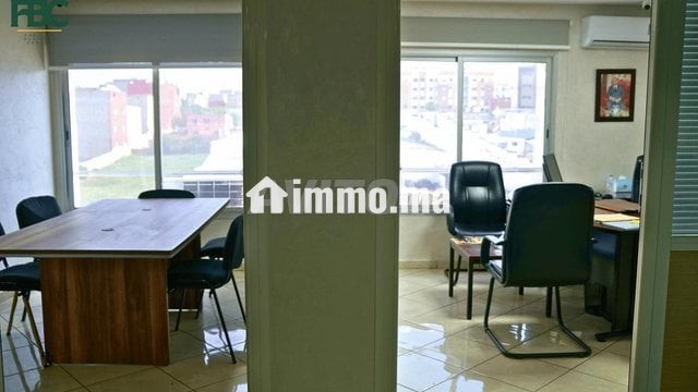 Bureau à louer d'une superficie 53 m² - Location Immobilier - Casablanca - photo 2