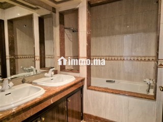 Grand appartement Bd Ghandi - Appartement à vendre - Casablanca