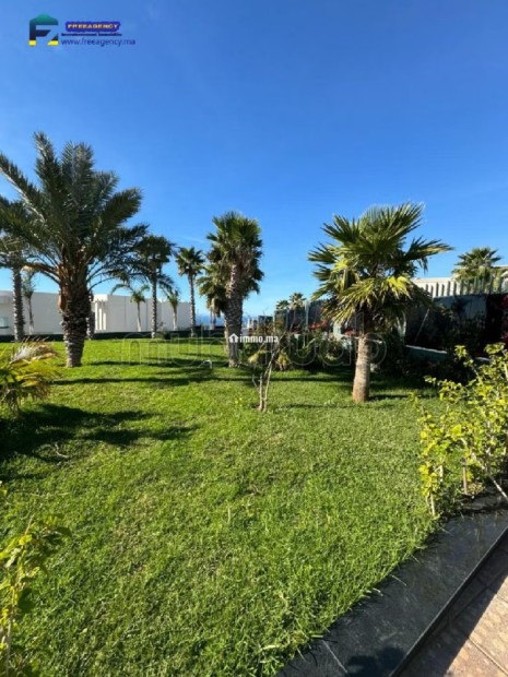 Villa en vente avec piscine privée en bord de mer - Vente Immobilier - Tanger - photo 5