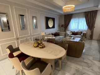 Bel appartement de 242m² à vendre, a Jebel lakbir - Appartement à vendre - Tanger