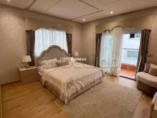 Bel appartement de 242m² à vendre, a Jebel lakbir - Appartement à vendre - Tanger