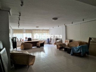 Magasin au Triangle d'Or - Appartement à vendre - Casablanca