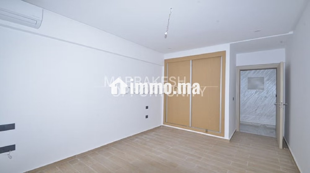 Un bel appartement proposé pour la location longue durée situé à la Palmeraie - Location Immobilier - Marrakech - photo 8