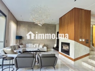 Villa neuve, moderne et luxueusement meublée - Villa à louer - Casablanca