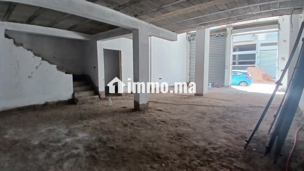 Dar Bouazza, vente d un local bien placé 218 m² - Vente Immobilier - Dar Bouazza - photo 4