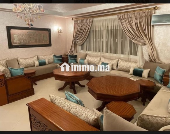 appartement-de-vacances-a-louer-en-centre-2-grandes-pieces-garage-et-terrasse-big-0