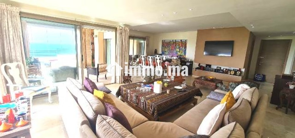 Bel Appartement en front de mer à Plage des Nations - Vente Immobilier - Autre - photo 1