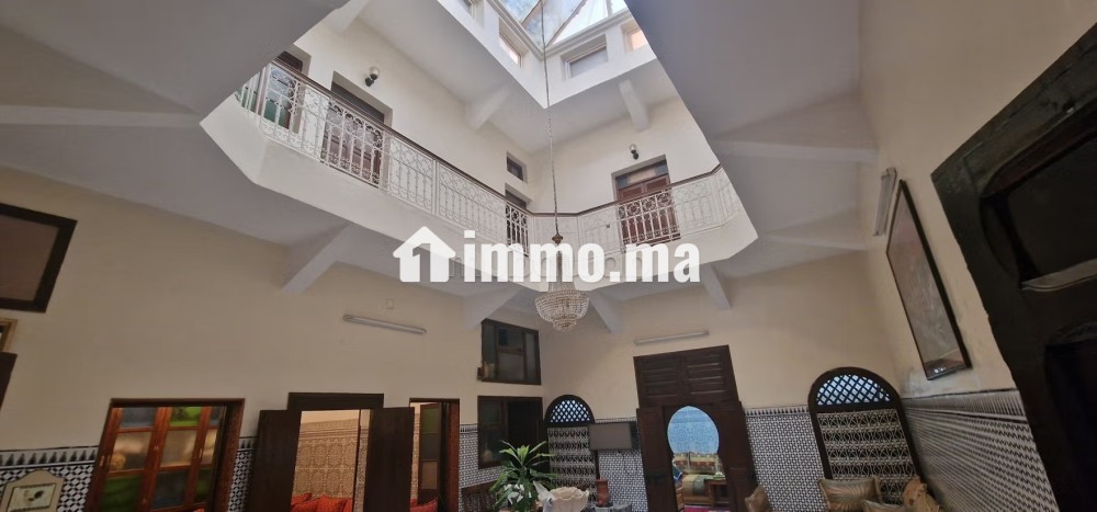 Superbe Riad titré en bon état bien situé - Vente Immobilier - Marrakech - photo 4
