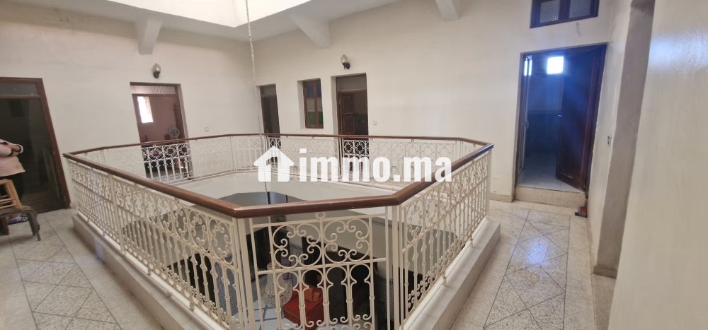 Superbe Riad titré en bon état bien situé - Vente Immobilier - Marrakech - photo 6