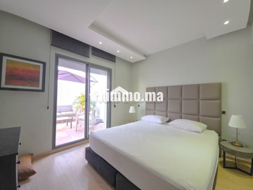 Superbe appartement à louer à Triangle d'Or.
Superficie 180 m².
Meublé - Location Immobilier - Casablanca - photo 8