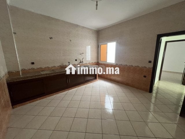 Appartement à louer à route Rabat proche Ahlan - Location Immobilier - Tanger - photo 4