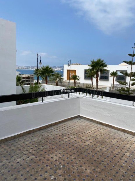 Somptueuse villa à louer à Malabata. Surface de 324 m². Jardin et terrasse - Location Immobilier - Tanger - photo 2