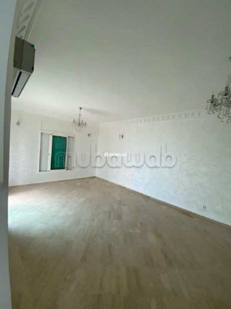 Somptueuse villa à louer à Malabata. Surface de 324 m². Jardin et terrasse - Location Immobilier - Tanger - photo 4