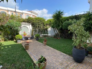 Somptueuse villa à louer à Malabata. Surface de 324 m². Jardin et terrasse - Villa à louer - Tanger