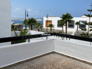 Somptueuse villa à louer à Malabata. Surface de 324 m². Jardin et terrasse - Villa à louer - Tanger
