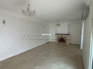 Somptueuse villa à louer à Malabata. Surface de 324 m². Jardin et terrasse - Villa à louer - Tanger