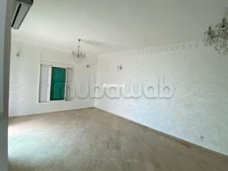 Somptueuse villa à louer à Malabata. Surface de 324 m². Jardin et terrasse - Villa à louer - Tanger