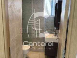 Beaux bureaux à louer à Casablanca Finance City.
Superficie 81 m².
Garage - Bureau à louer - Casablanca