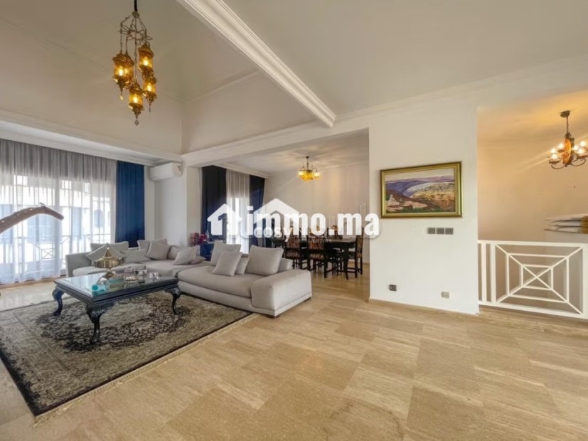 Très bel appartement en location à Ain Diab. Surface de 260 m². Bien meublé - Location Immobilier - Casablanca - photo 2