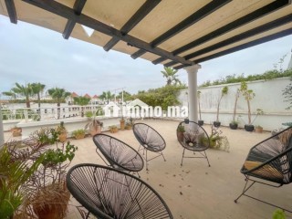 Très bel appartement en location à Ain Diab. Surface de 260 m². Bien meublé - Appartement à louer - Casablanca