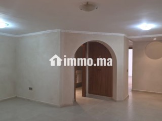 villa-a-louer-a-souissi-usage-habitation-ou-bureau