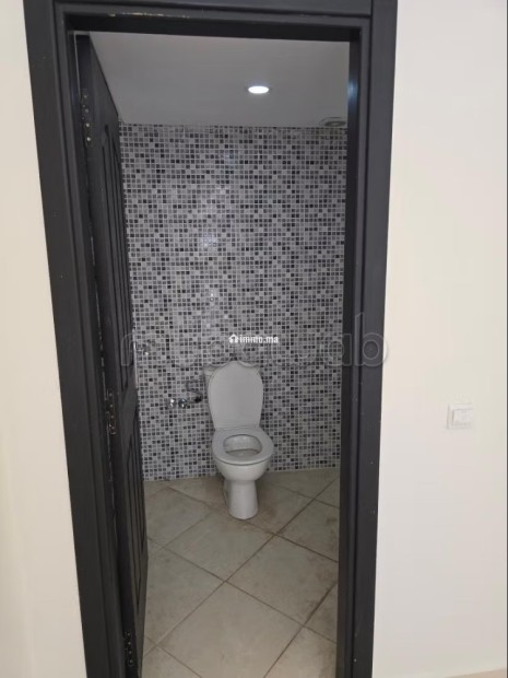 Magasin neuf 23m2 la ville haute - Vente Immobilier - Kenitra - photo 3