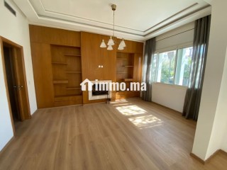Villa avec ascenseur EN LOCATION à Hassan RABAT - Villa à louer - Rabat